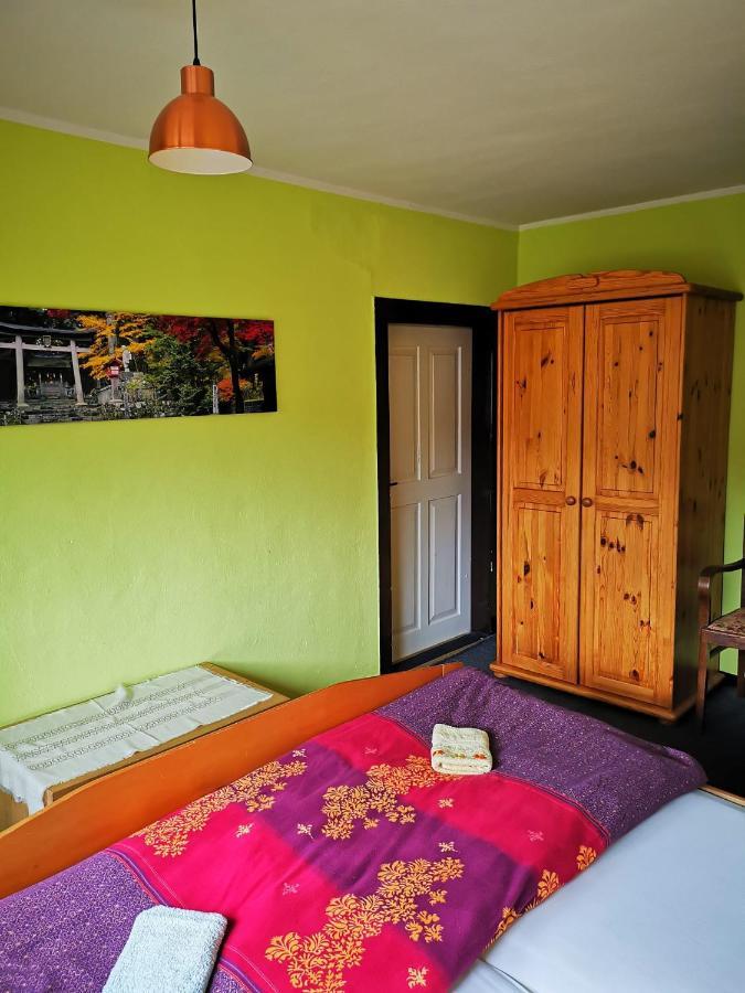 Gehlberger Landhaus Am Schneekopf / Ferienwohnung Зуль Экстерьер фото