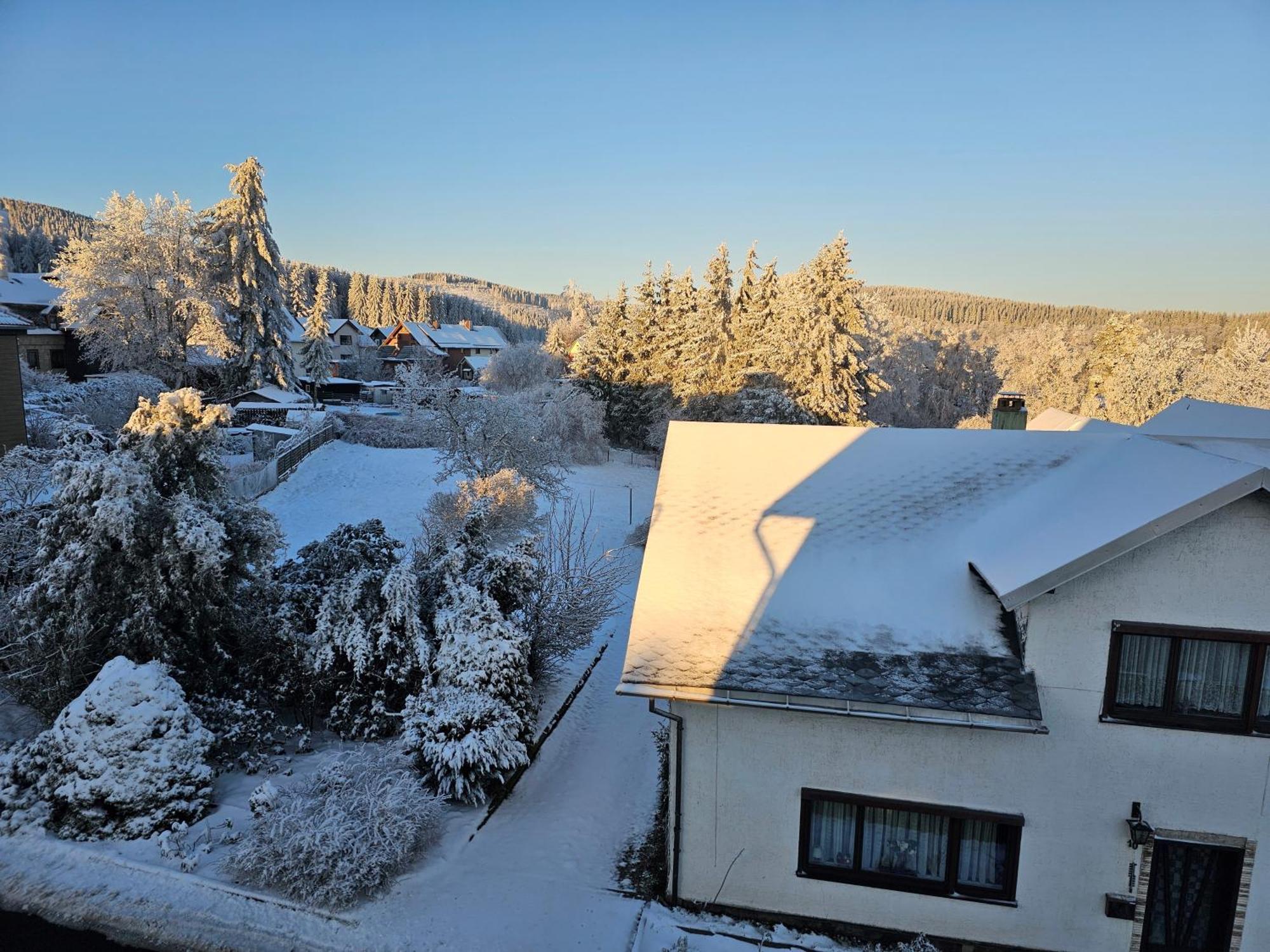 Gehlberger Landhaus Am Schneekopf / Ferienwohnung Зуль Экстерьер фото